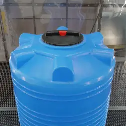 Емкость ЭВЛ 500л под плотность до 1.5 г/см3 синяя