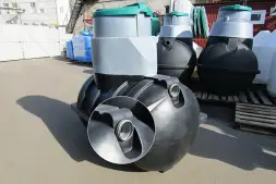 Емкость подземная U 2000 с выходом черный